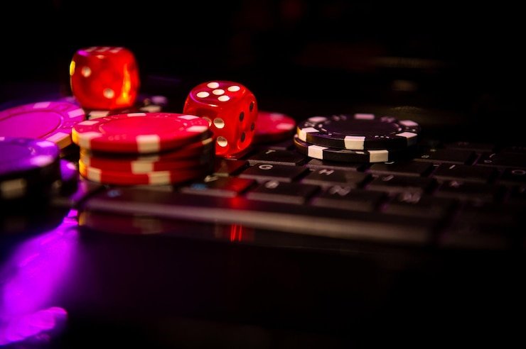 Fishing Arcade betting interface showing stake buttons and payout table on 8080 sports mobile app